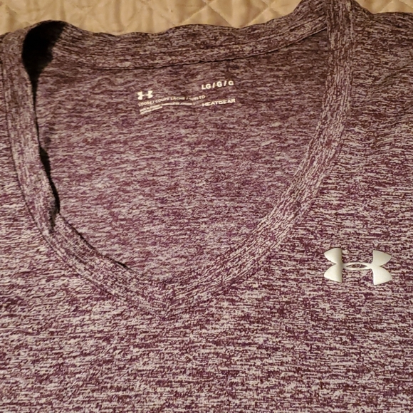 Purple heathered UA sport v neck shirt large - Picture 2 of 2